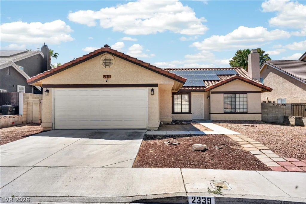 2339 Lone Pine, Henderson, NV 89014