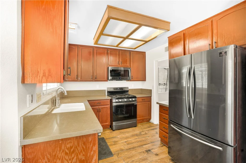 2339 Lone Pine, Henderson, NV 89014