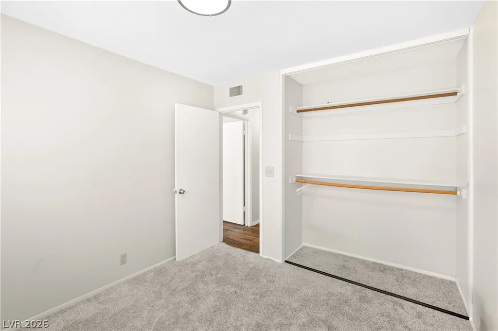 2339 Lone Pine, Henderson, NV 89014