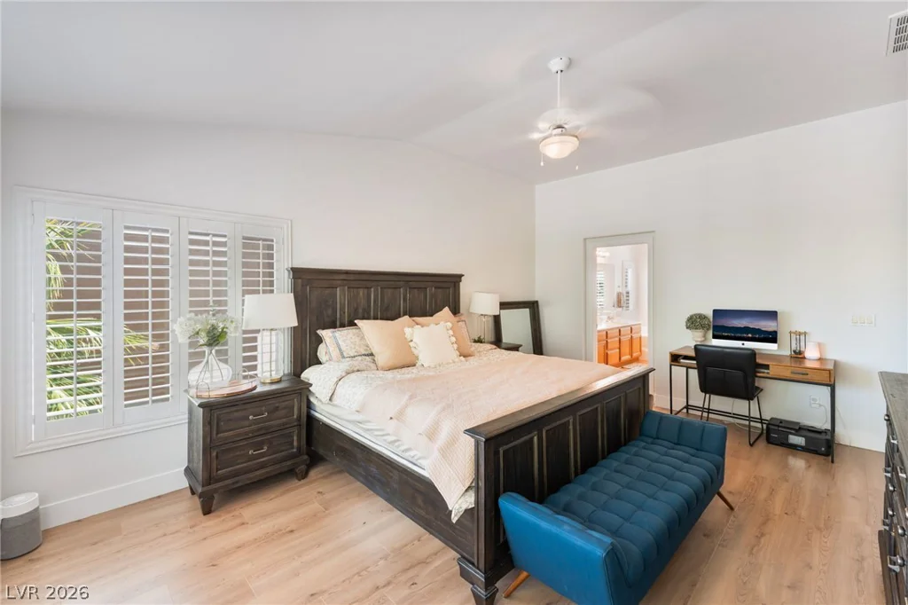 3016 Carbondale, Las Vegas, NV 89135