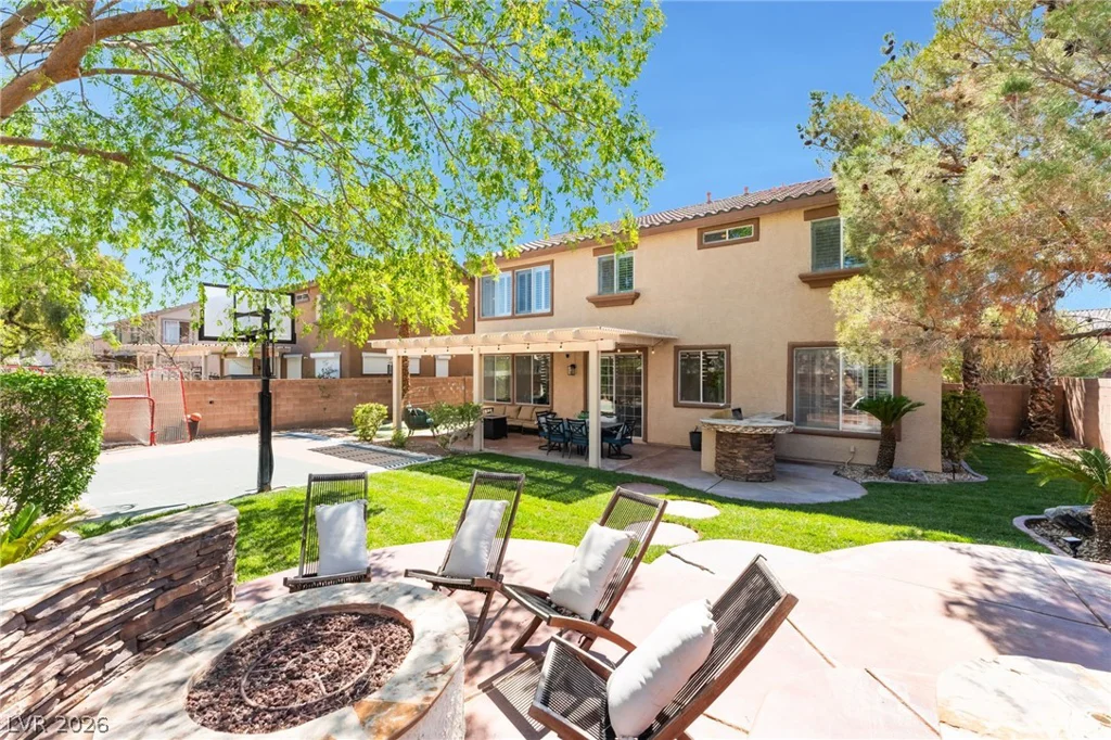 3016 Carbondale, Las Vegas, NV 89135