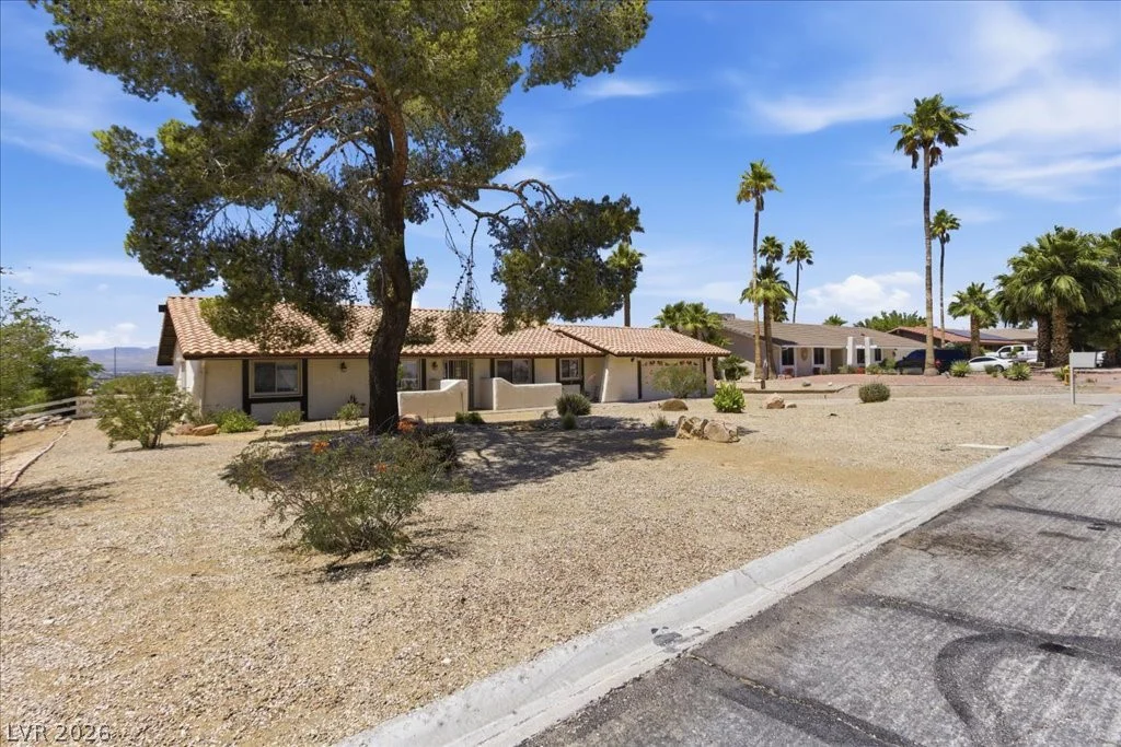 1073 Sidehill, Las Vegas, NV 89110