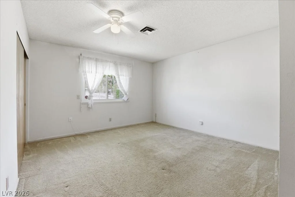 1073 Sidehill, Las Vegas, NV 89110