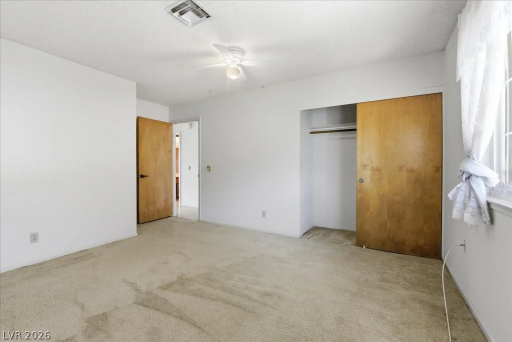 1073 Sidehill, Las Vegas, NV 89110