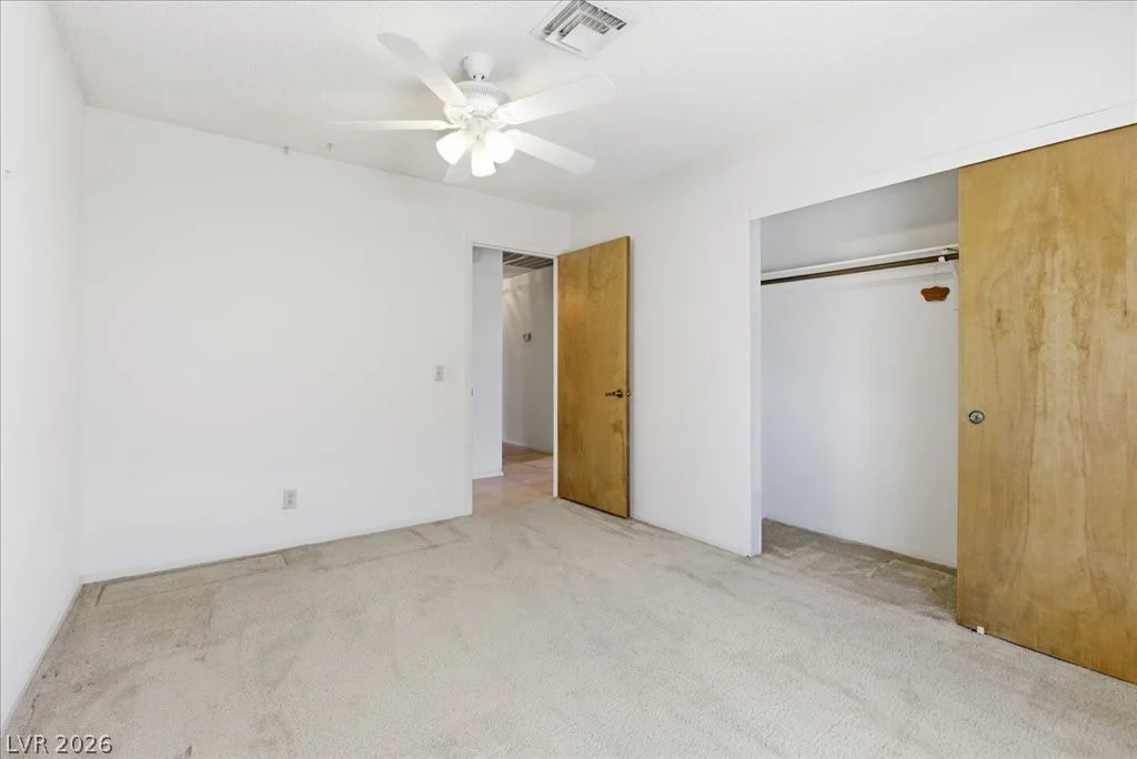 1073 Sidehill, Las Vegas, NV 89110