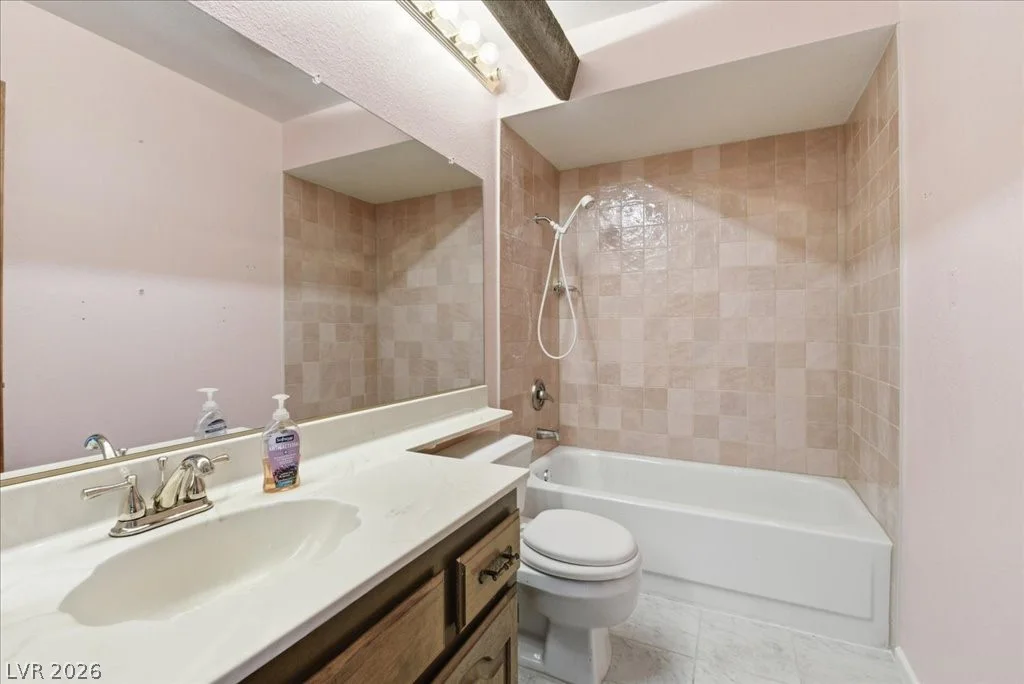 1073 Sidehill, Las Vegas, NV 89110