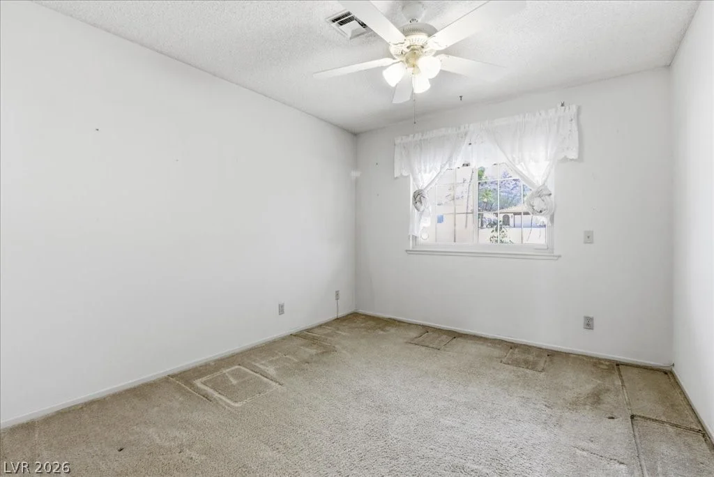 1073 Sidehill, Las Vegas, NV 89110