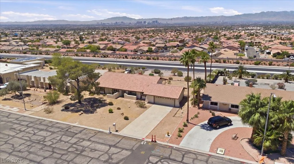 1073 Sidehill, Las Vegas, NV 89110