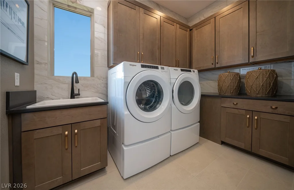 10716 Rolling Vista, Las Vegas, NV 89135
