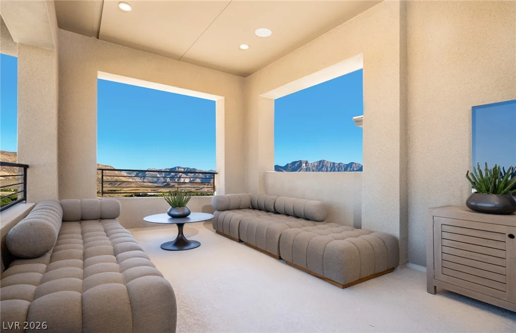 10716 Rolling Vista, Las Vegas, NV 89135