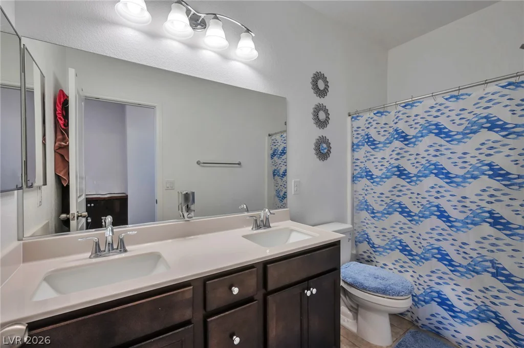 1947 Karner Blue, North Las Vegas, NV 89031
