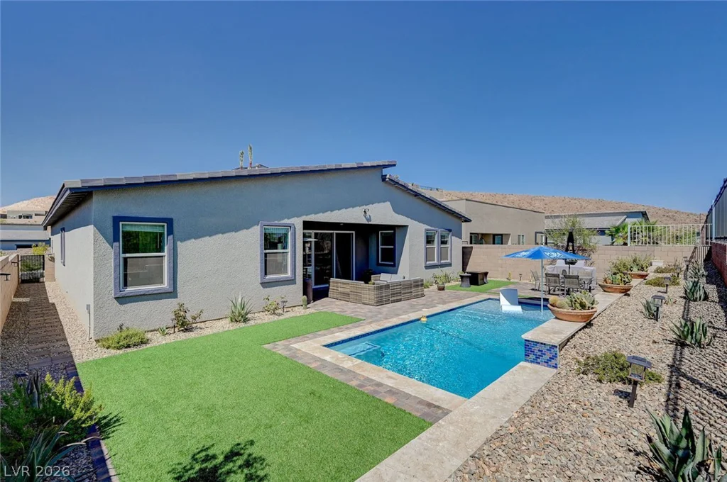33 Reverie Heights, Henderson, NV 89011