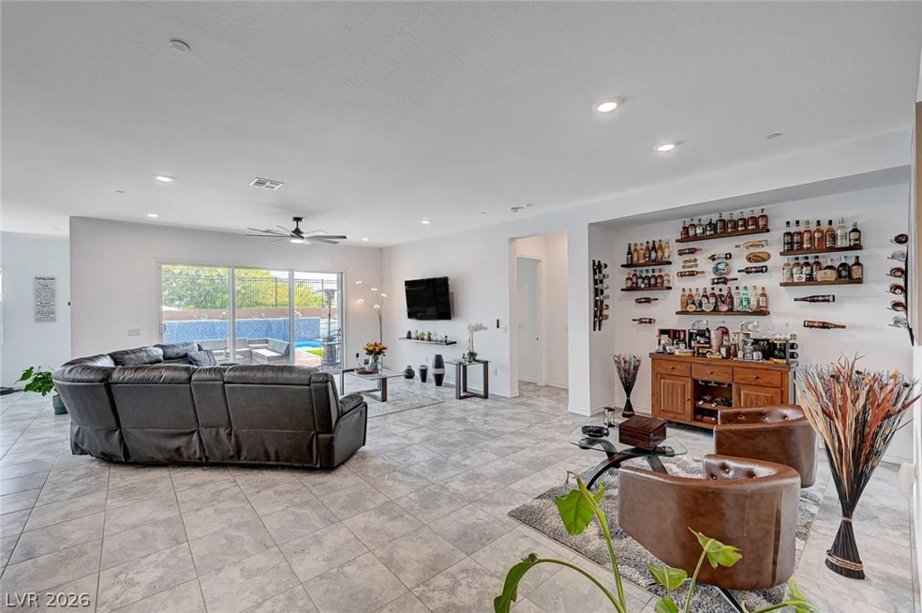 33 Reverie Heights, Henderson, NV 89011