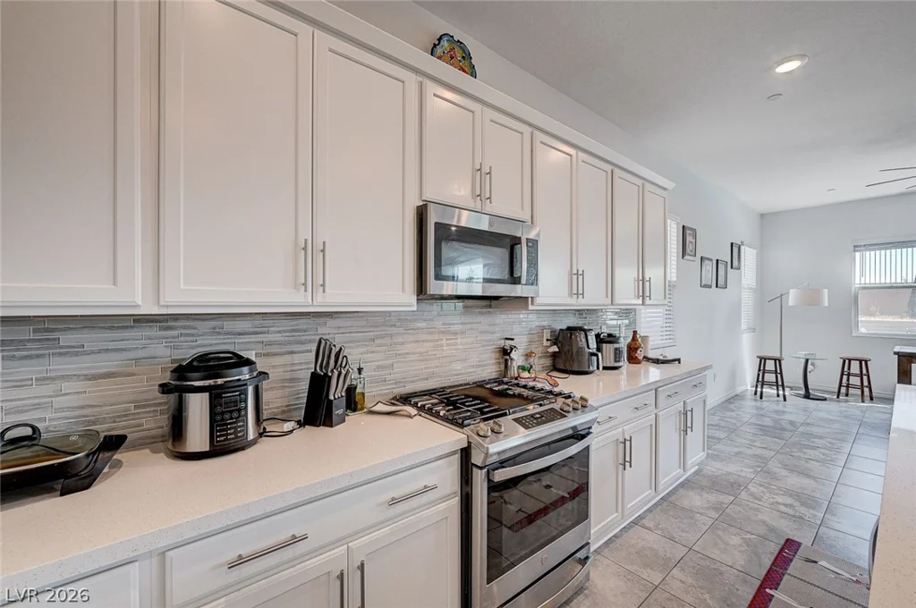 33 Reverie Heights, Henderson, NV 89011