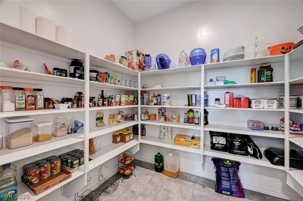 33 Reverie Heights, Henderson, NV 89011