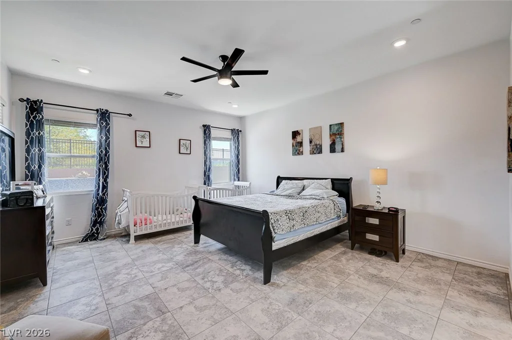 33 Reverie Heights, Henderson, NV 89011