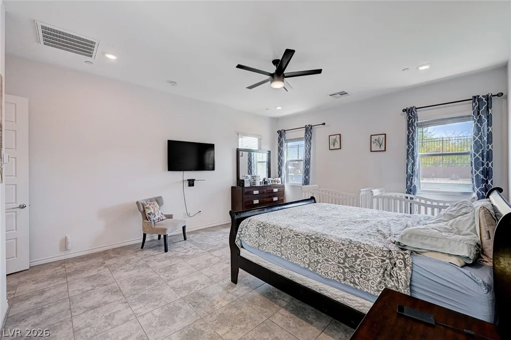 33 Reverie Heights, Henderson, NV 89011