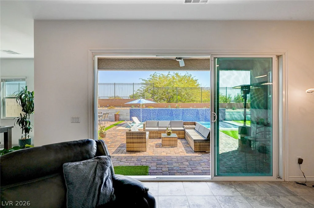 33 Reverie Heights, Henderson, NV 89011