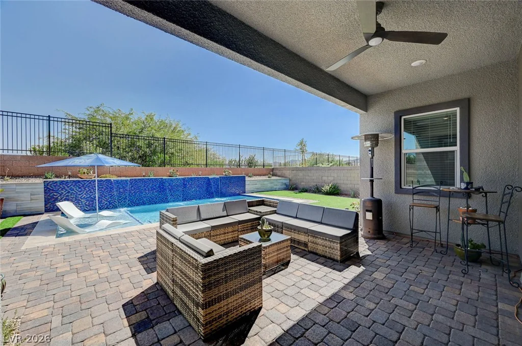 33 Reverie Heights, Henderson, NV 89011