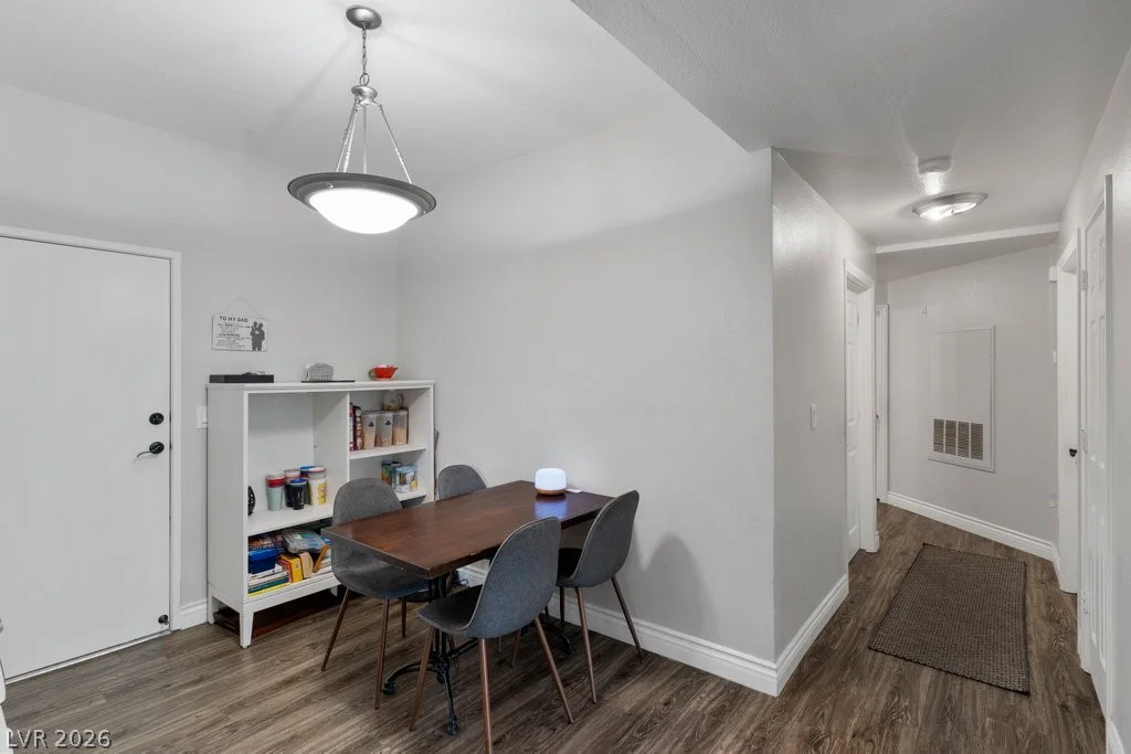 5250 Rainbow, Las Vegas, NV 89118