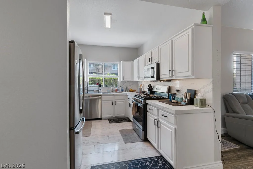 5250 Rainbow, Las Vegas, NV 89118