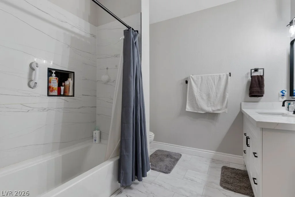 5250 Rainbow, Las Vegas, NV 89118