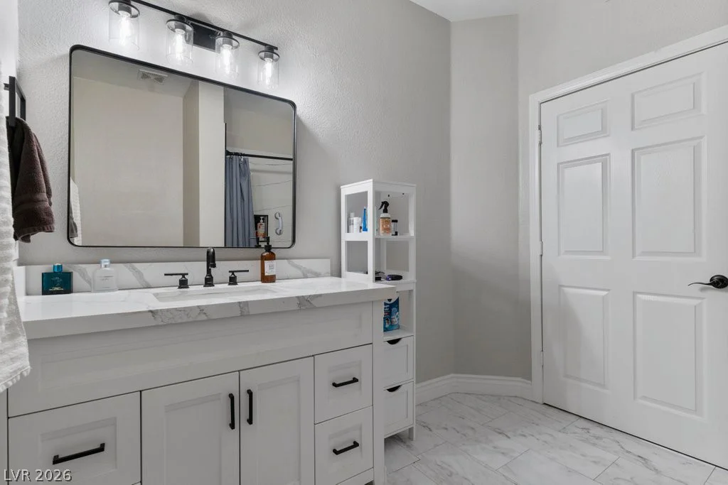 5250 Rainbow, Las Vegas, NV 89118