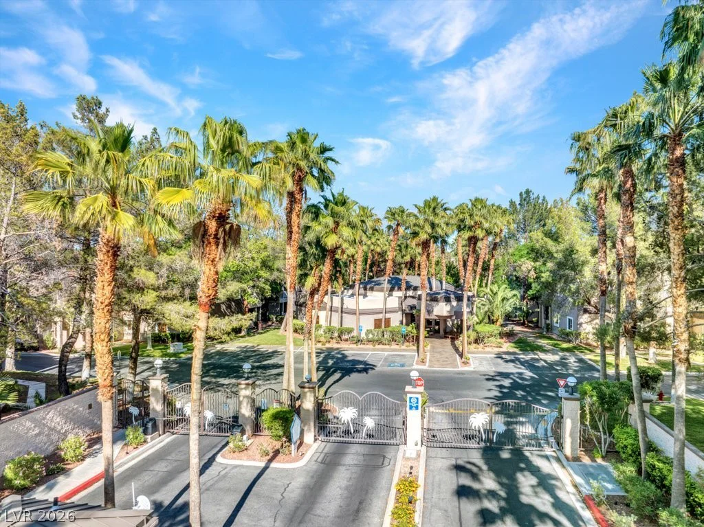 5250 Rainbow, Las Vegas, NV 89118