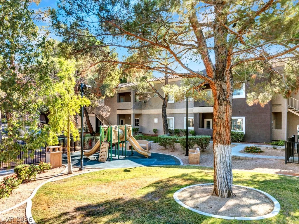 5250 Rainbow, Las Vegas, NV 89118