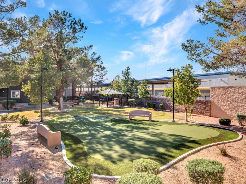 5250 Rainbow, Las Vegas, NV 89118