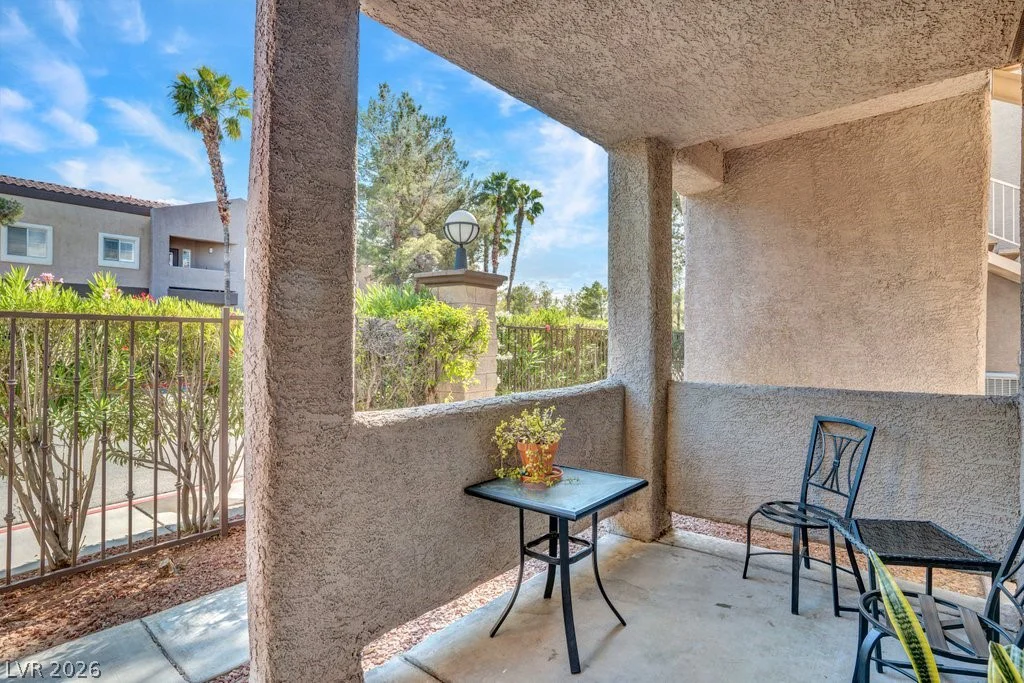 5250 Rainbow, Las Vegas, NV 89118