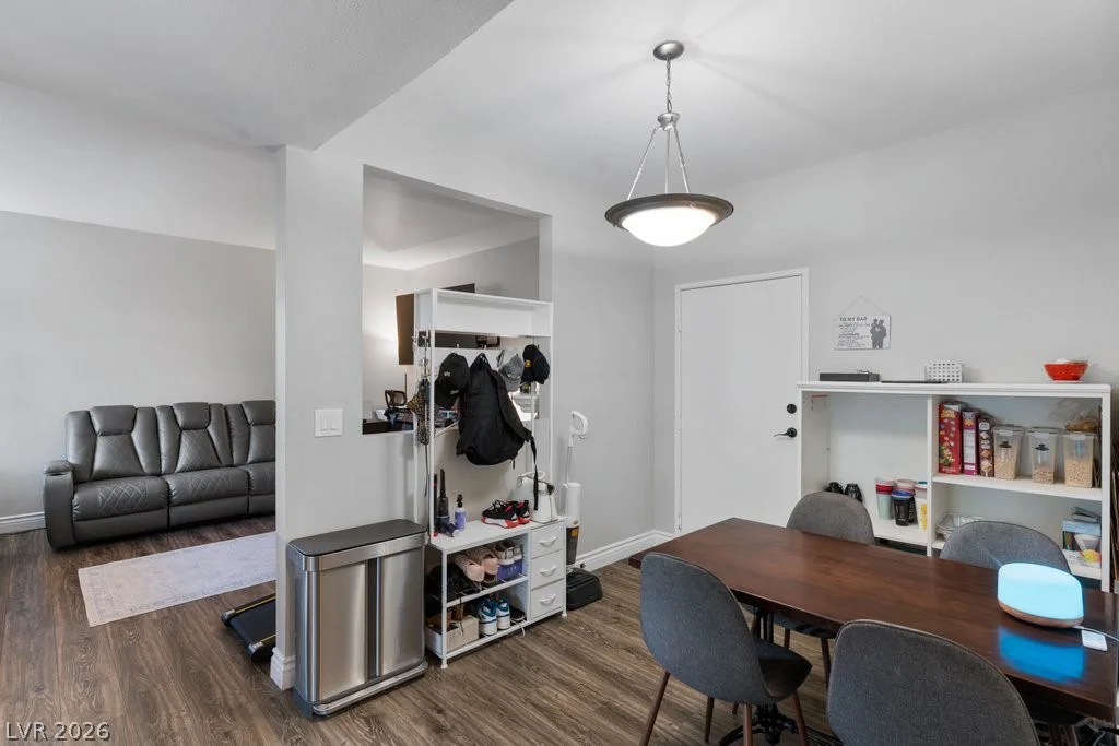5250 Rainbow, Las Vegas, NV 89118