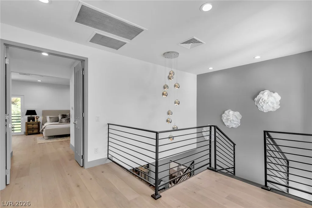 2861 Queens Courtyard, Las Vegas, NV 89109