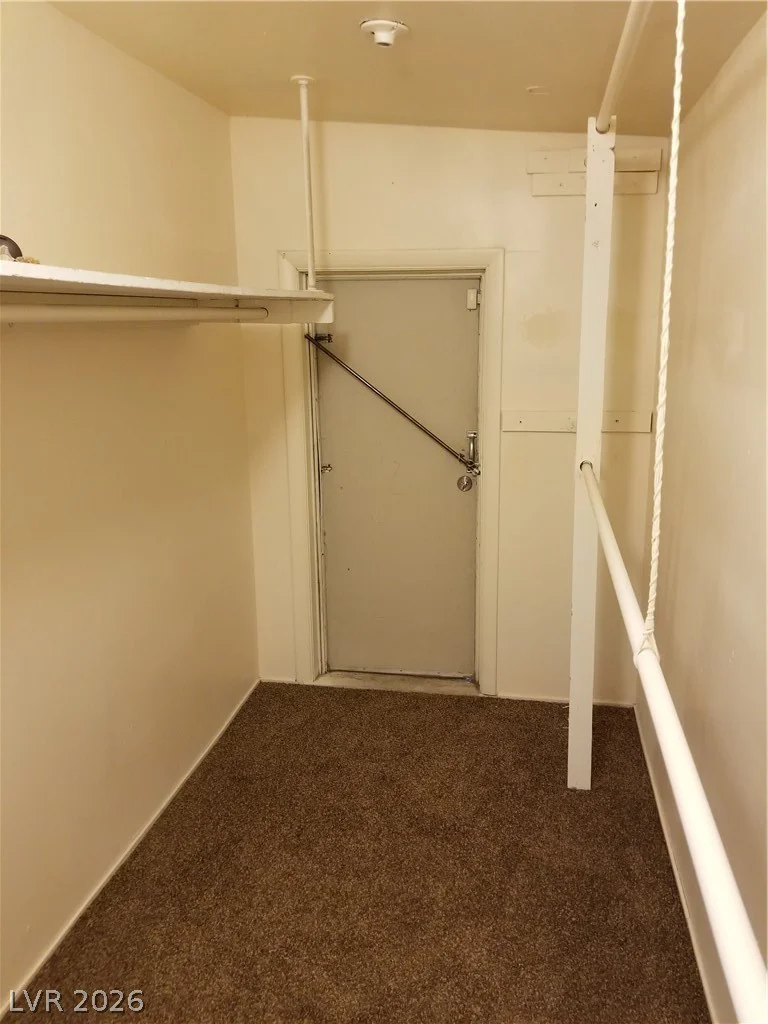1516 SAN PEDRO, Las Vegas, NV 89104
