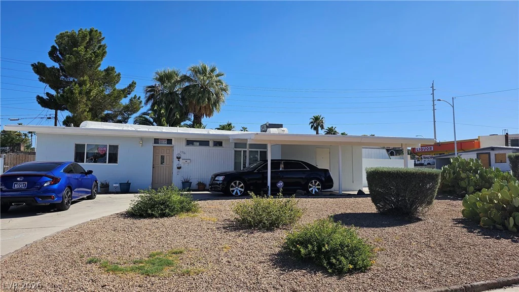 1516 SAN PEDRO, Las Vegas, NV 89104