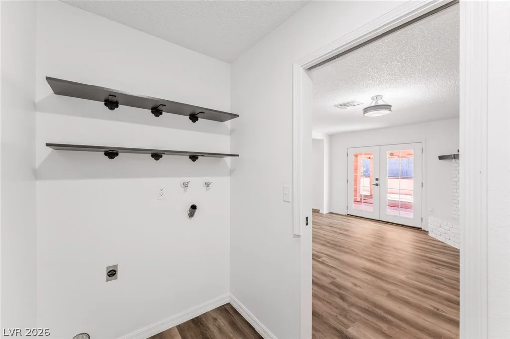 5517 Bromley, Las Vegas, NV 89107