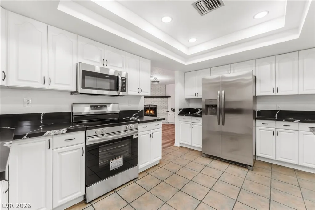 5517 Bromley, Las Vegas, NV 89107