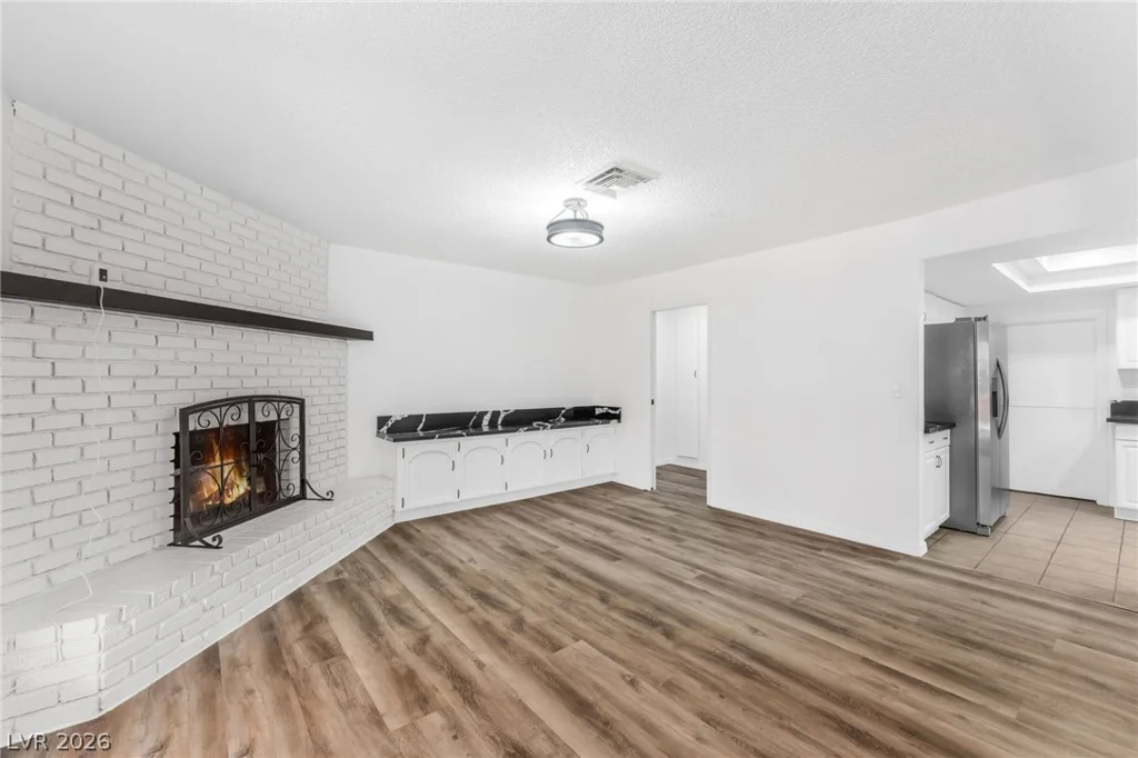 5517 Bromley, Las Vegas, NV 89107