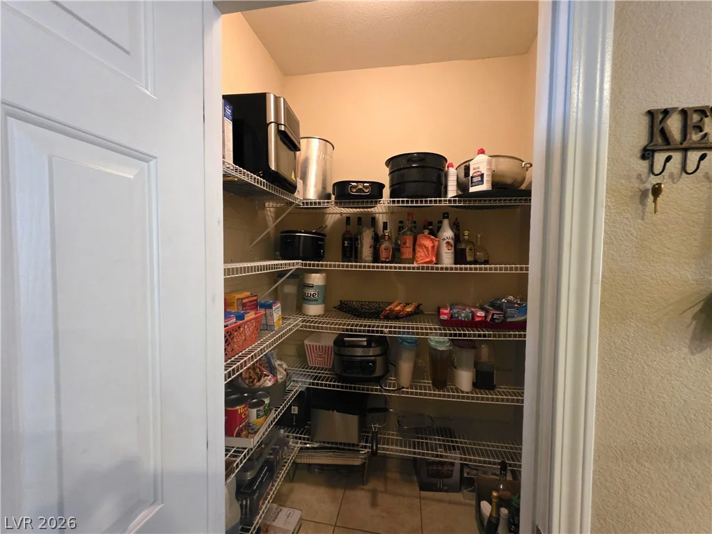 5628 Tideview, North Las Vegas, NV 89081