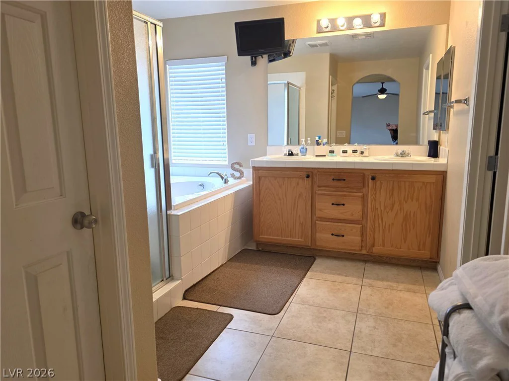 5628 Tideview, North Las Vegas, NV 89081