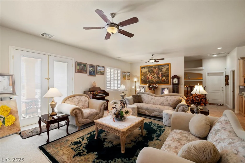 671 Hickory, Pahrump, NV 89048
