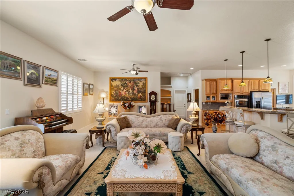 671 Hickory, Pahrump, NV 89048