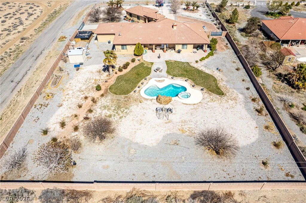 671 Hickory, Pahrump, NV 89048