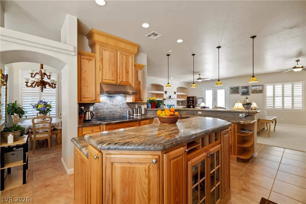 671 Hickory, Pahrump, NV 89048