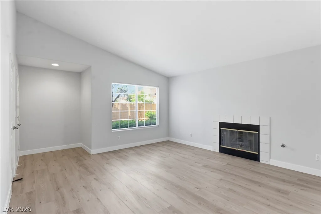 5449 Bugle, Las Vegas, NV 89108