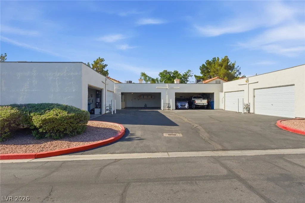 5449 Bugle, Las Vegas, NV 89108