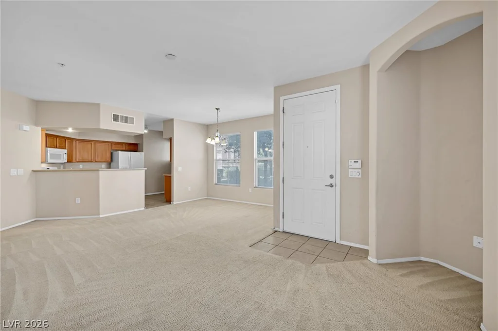 3975 Hualapai, Las Vegas, NV 89129