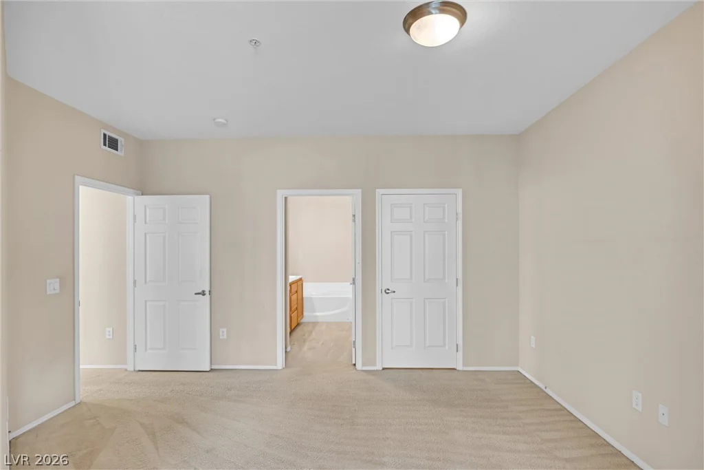 3975 Hualapai, Las Vegas, NV 89129