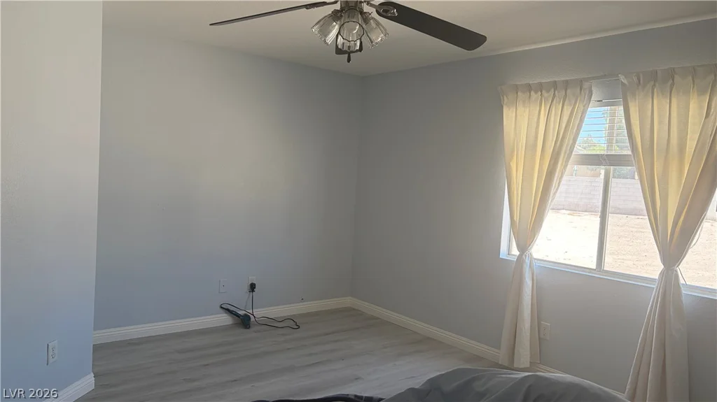 1006 Cliffbrook Hedge, North Las Vegas, NV 89081