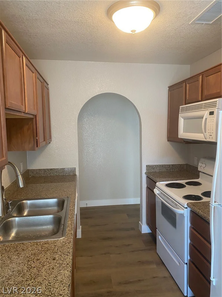 1826 Decatur, Las Vegas, NV 89108